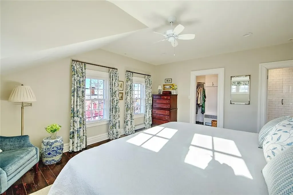 97 Congdon Street Providence RI 02906