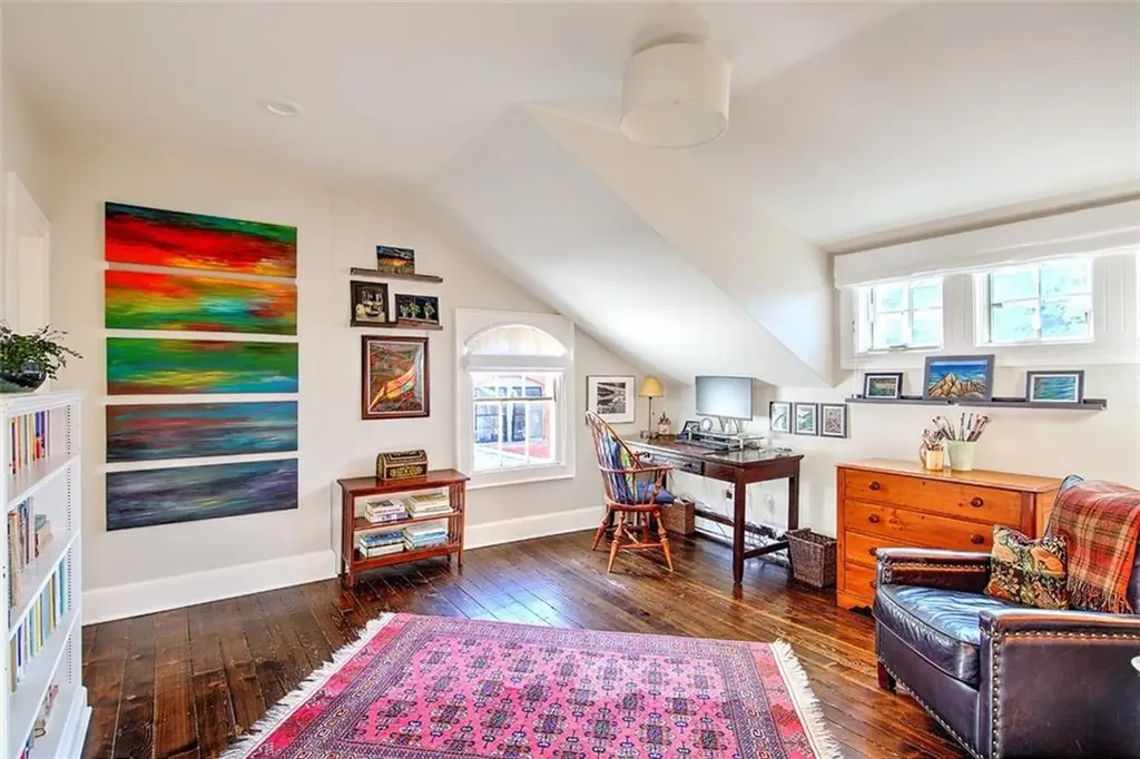 97 Congdon Street Providence RI 02906