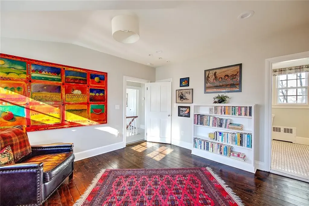 97 Congdon Street Providence RI 02906