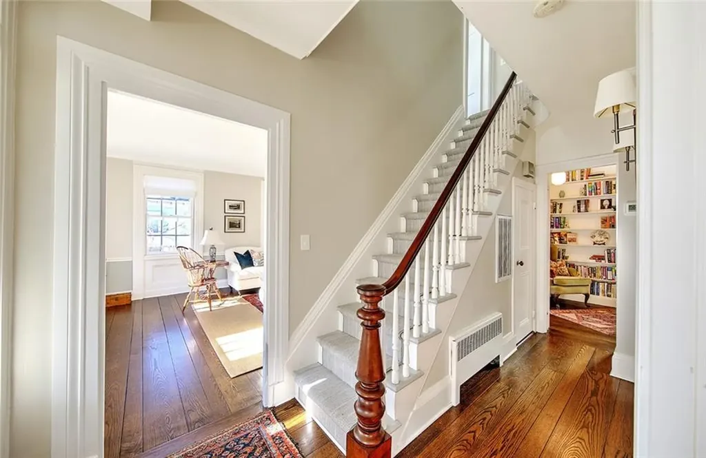 97 Congdon Street Providence RI 02906