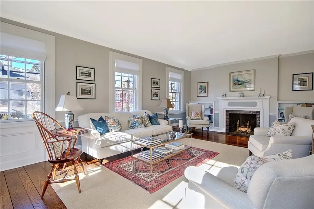 97 Congdon Street Providence RI 02906