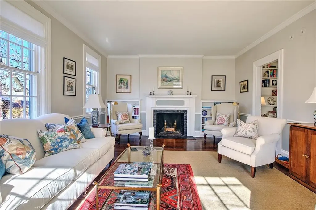 97 Congdon Street Providence RI 02906