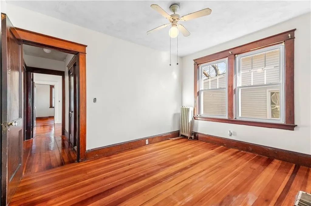 536 Willett Avenue East Providence RI 02915