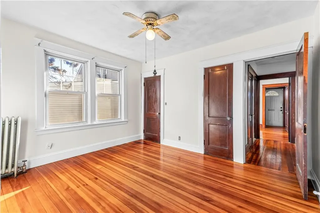 536 Willett Avenue East Providence RI 02915