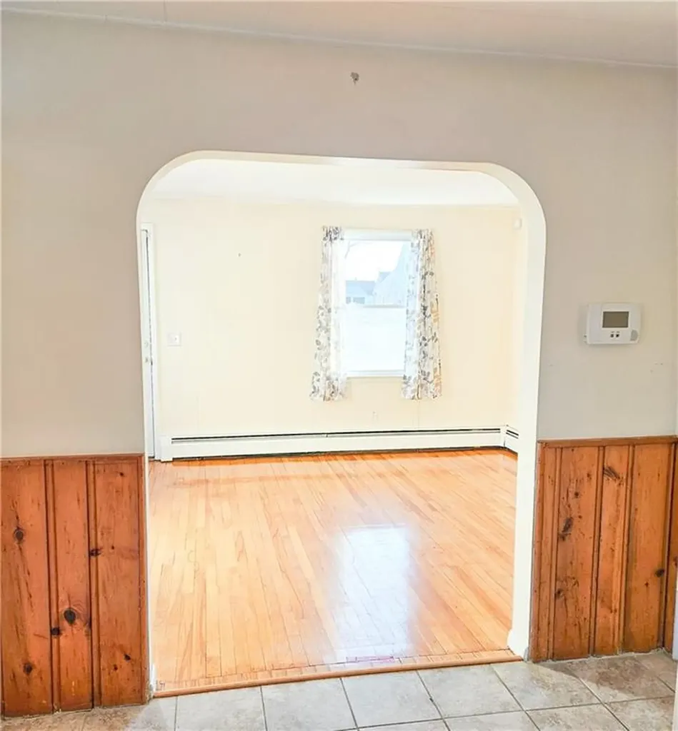 34 Wasaga Road Pawtucket RI 02861