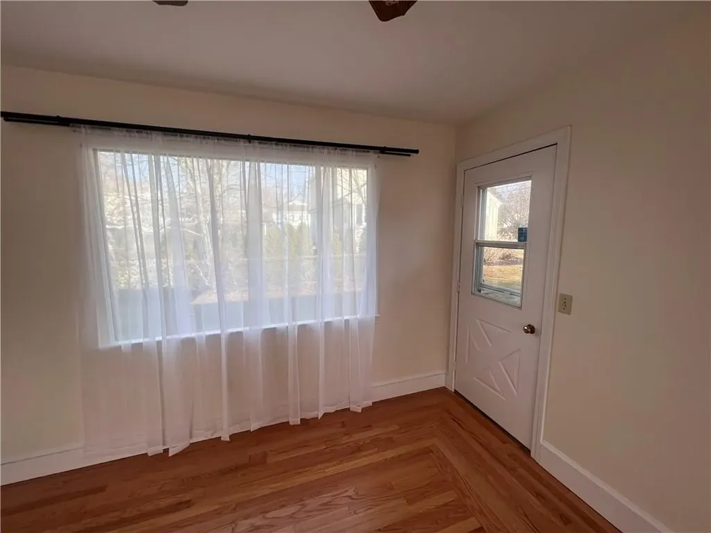 14 Leonard Terrace Newport RI 02840