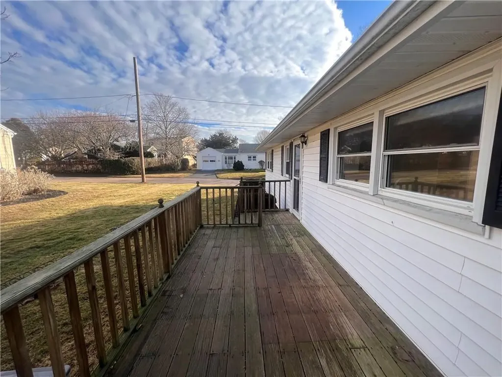 14 Leonard Terrace Newport RI 02840