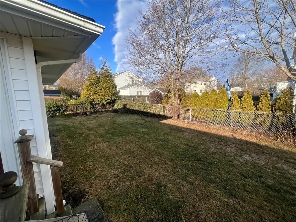 14 Leonard Terrace Newport RI 02840