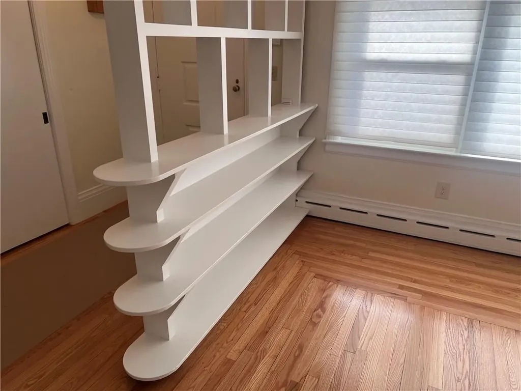 14 Leonard Terrace Newport RI 02840