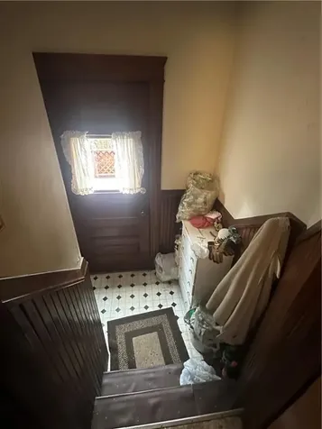 31 Elton Avenue Warwick RI 02889