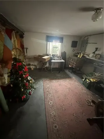 31 Elton Avenue Warwick RI 02889