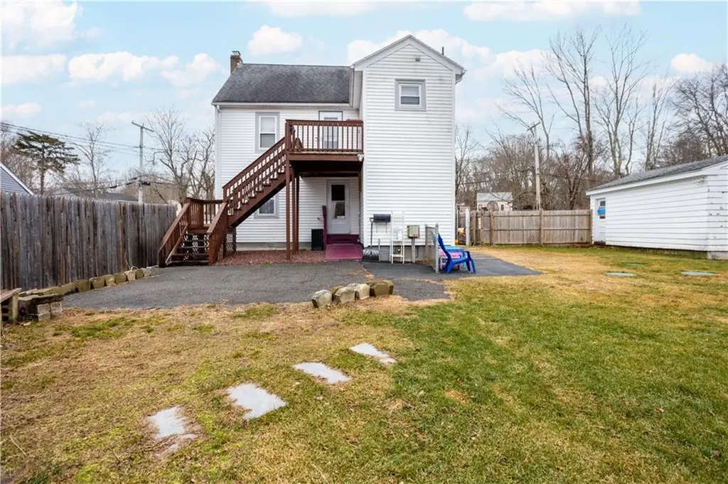 33 35 Hill Street Coventry RI 02816