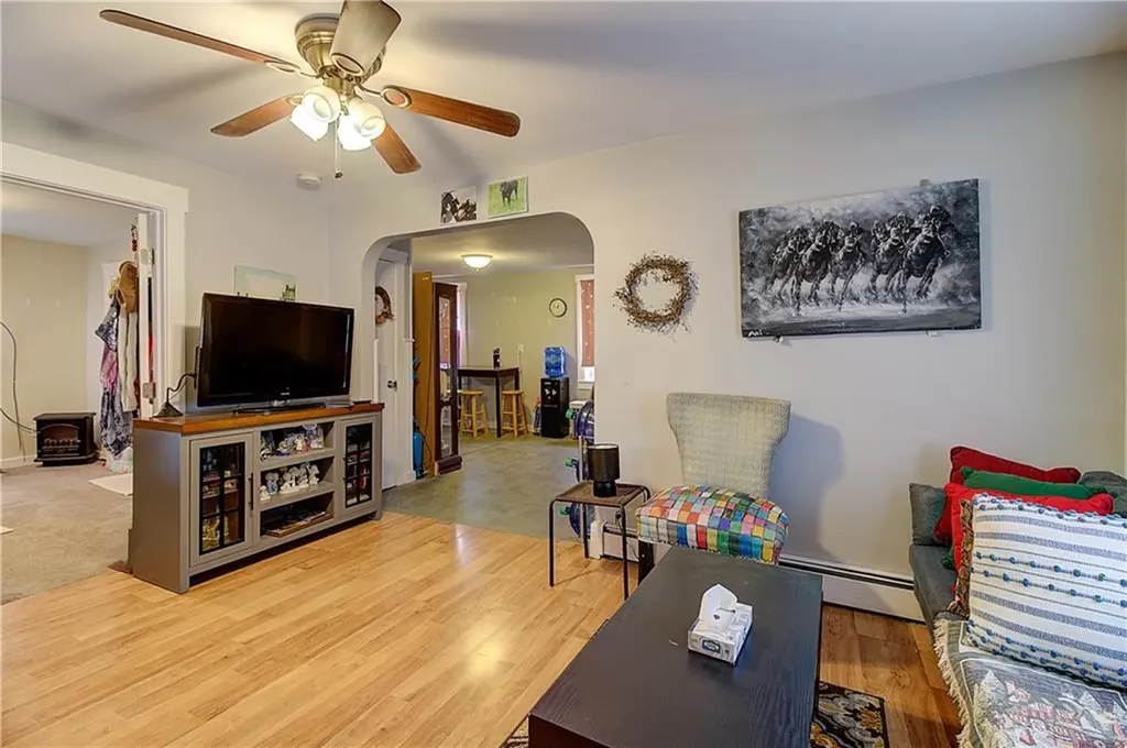 33 35 Hill Street Coventry RI 02816