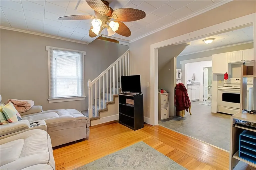 33 35 Hill Street Coventry RI 02816