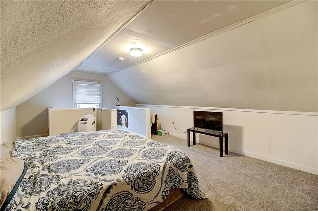 33 35 Hill Street Coventry RI 02816