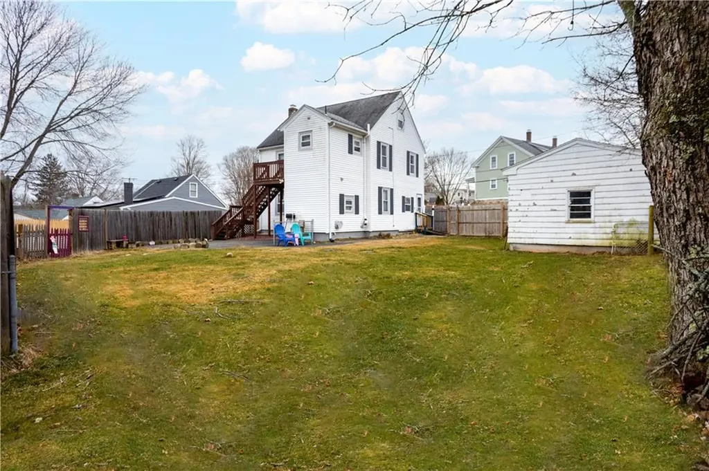 33 35 Hill Street Coventry RI 02816