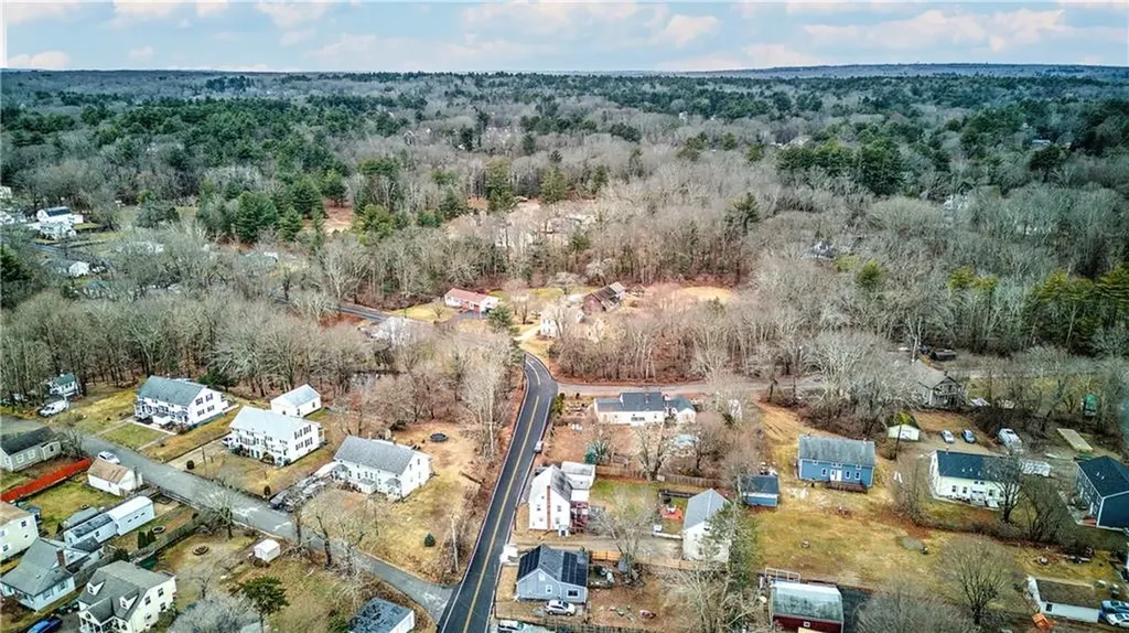 33 35 Hill Street Coventry RI 02816