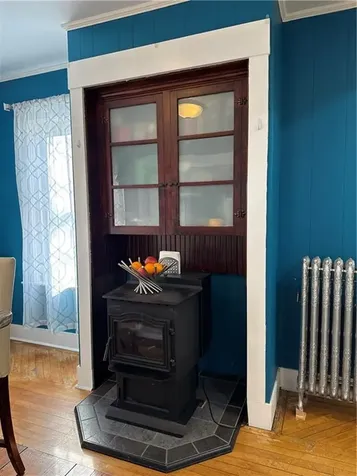 32 Fifth Avenue Woonsocket RI 02895