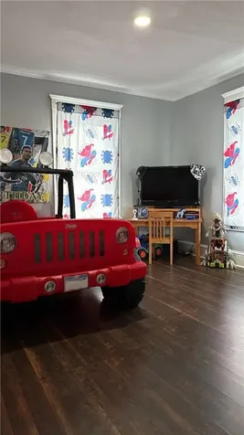 32 Fifth Avenue Woonsocket RI 02895