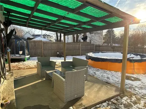 32 Fifth Avenue Woonsocket RI 02895