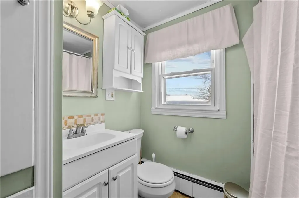 5 Grand View Drive Warwick RI 02886