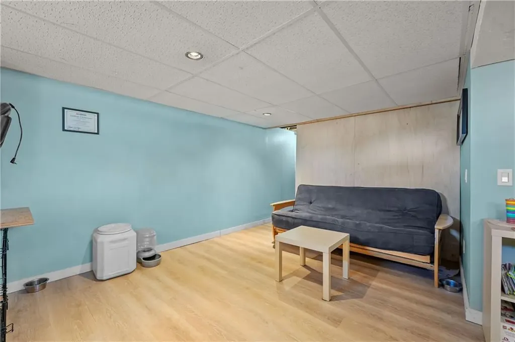 5 Grand View Drive Warwick RI 02886