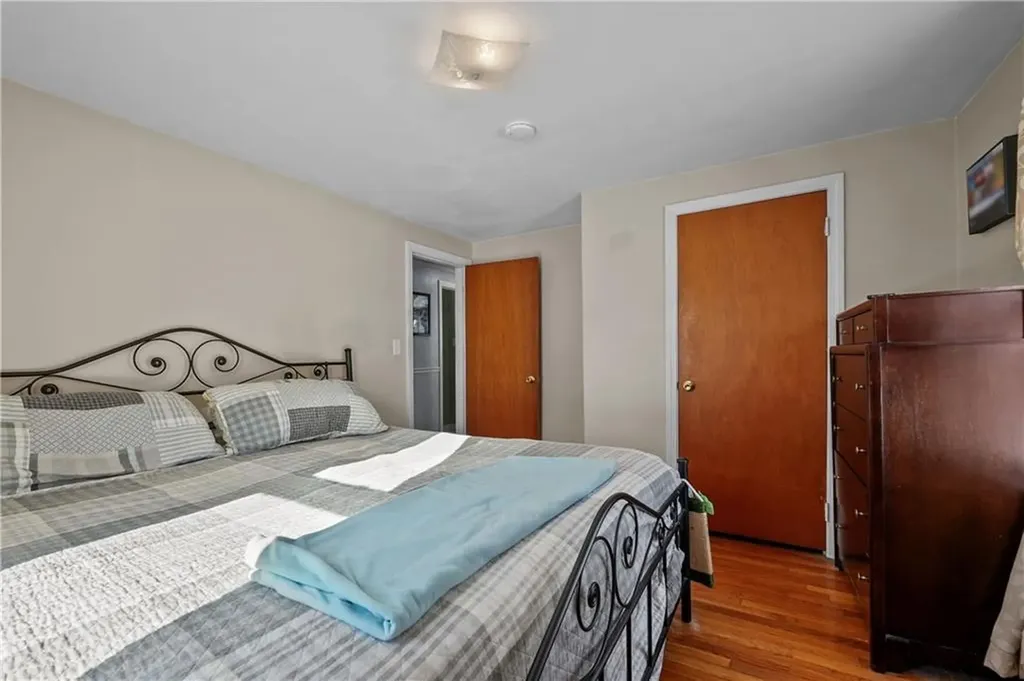 5 Grand View Drive Warwick RI 02886