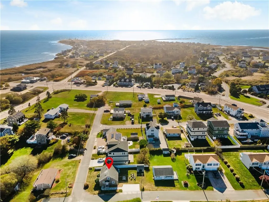 25 Green Meadow Drive Narragansett RI 02882
