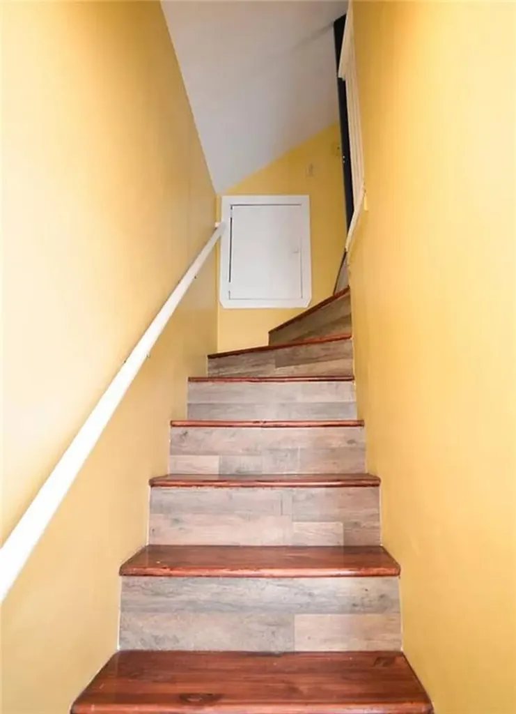 232 Sunbury Street Providence RI 02908