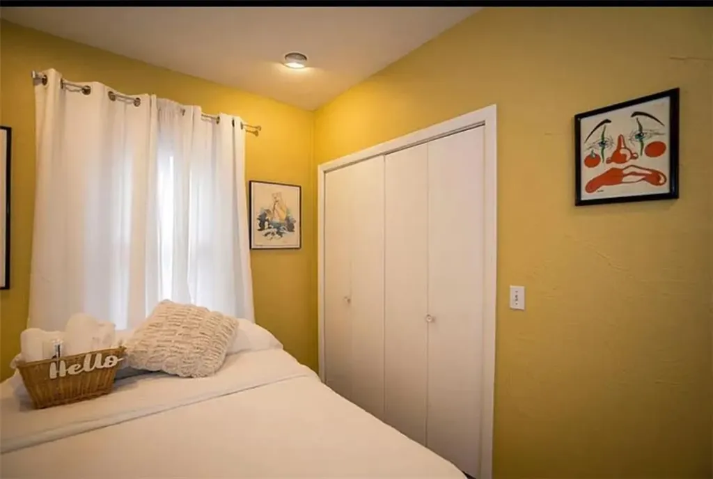 232 Sunbury Street Providence RI 02908