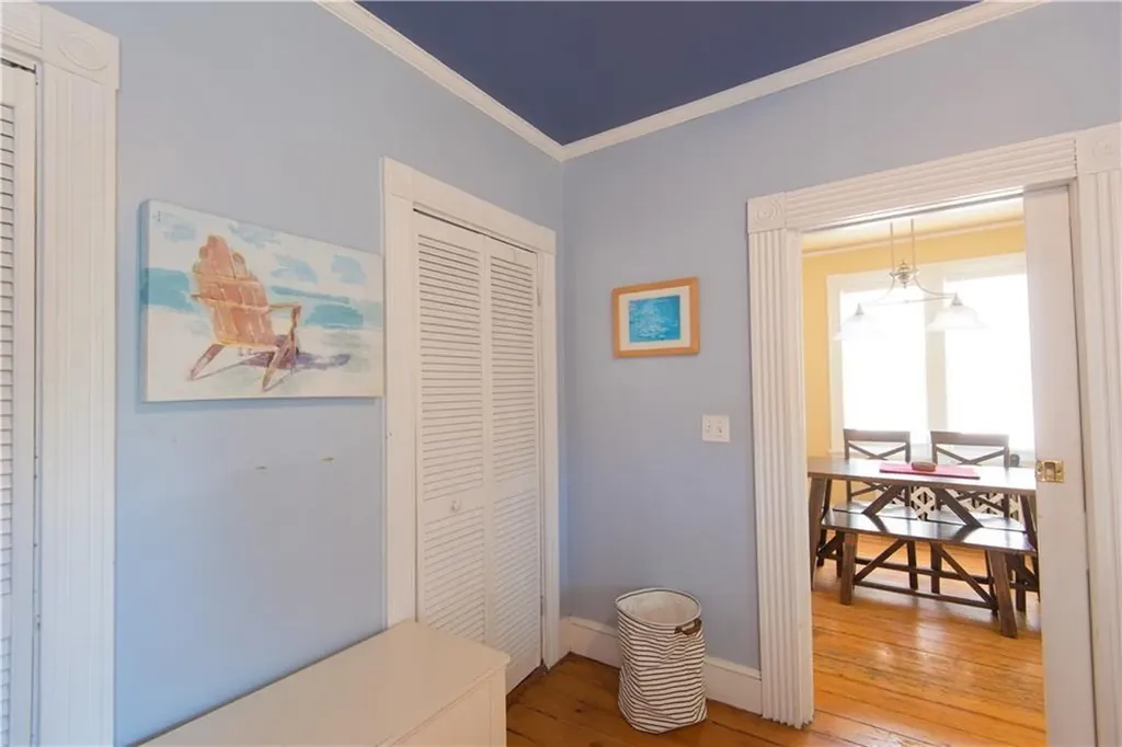 44 Hammond Street Newport RI 02840