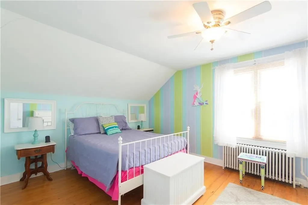 44 Hammond Street Newport RI 02840