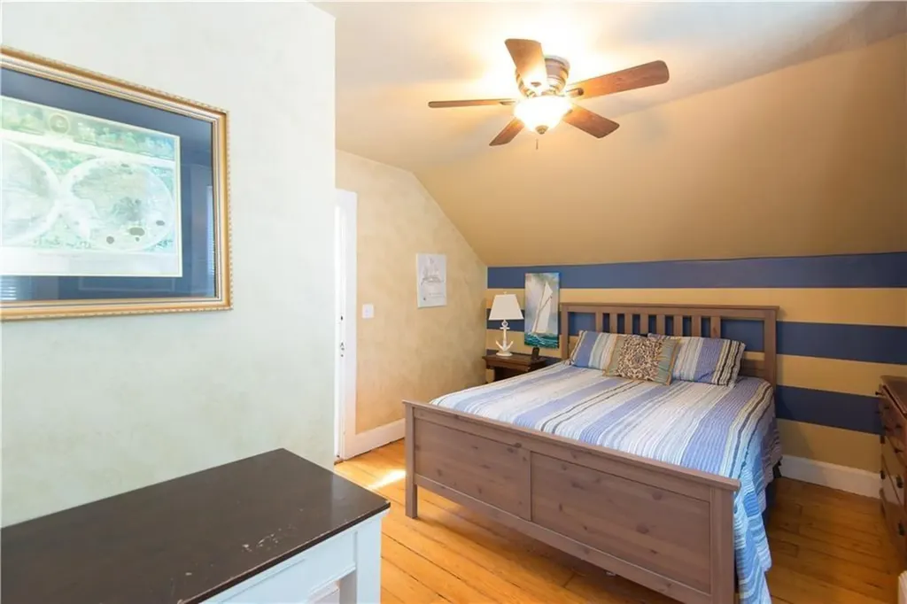 44 Hammond Street Newport RI 02840