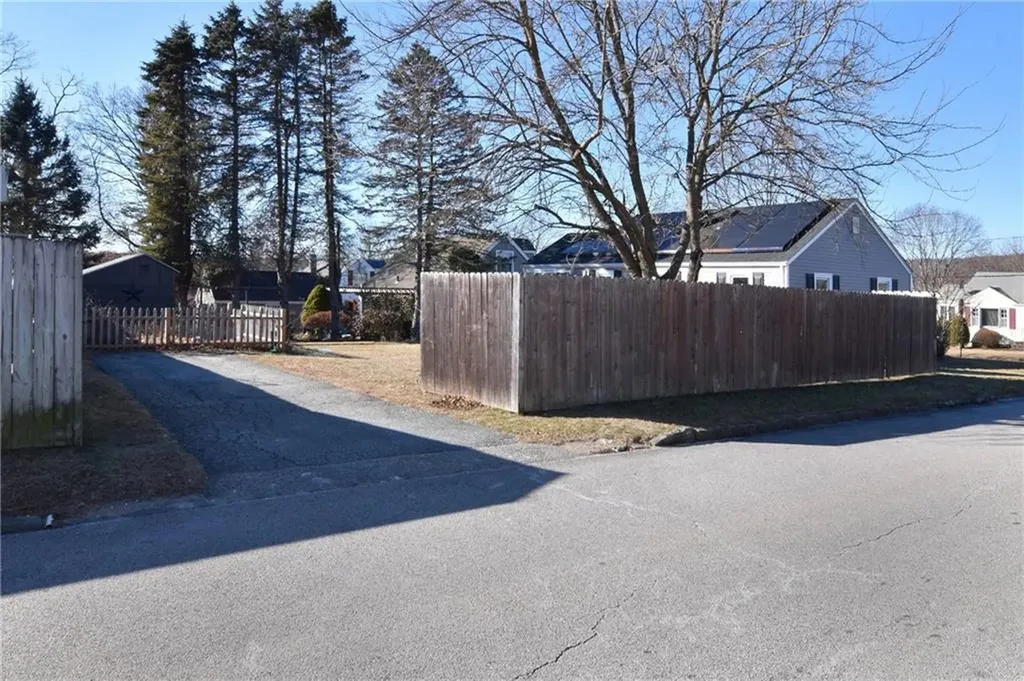 4 Amanda Street Cranston RI 02920