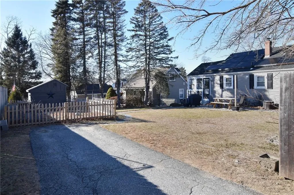 4 Amanda Street Cranston RI 02920