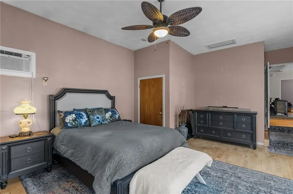 175 Irving Road Warwick RI 02888