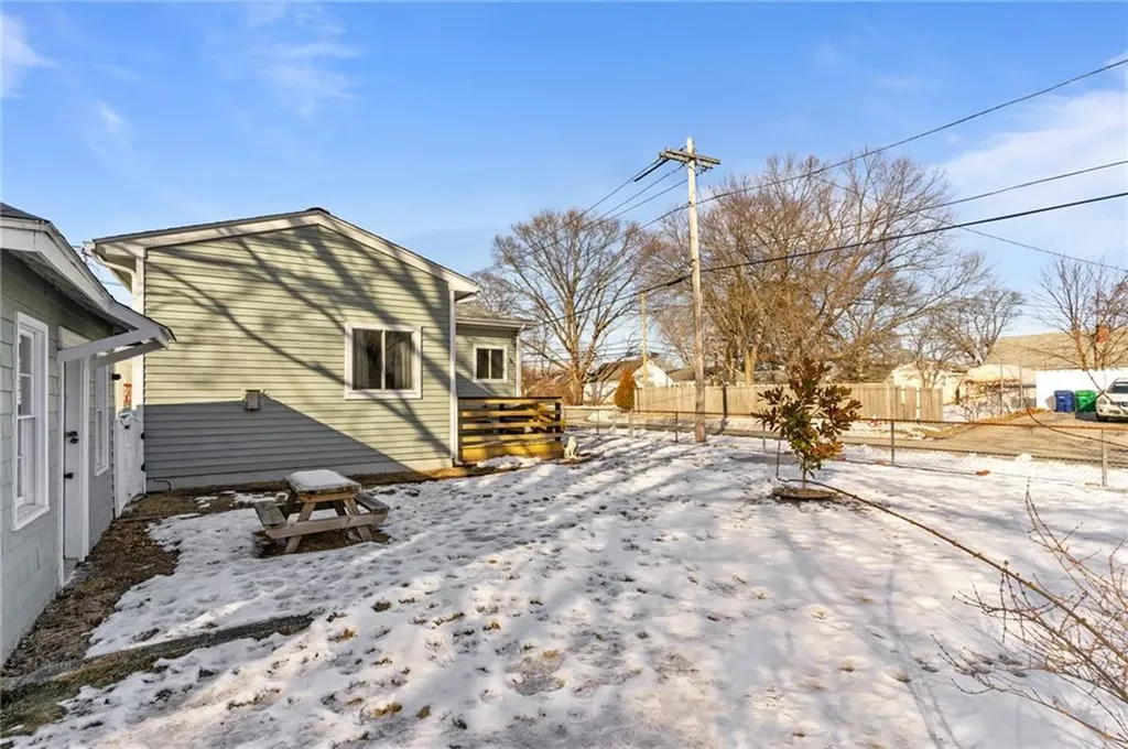 175 Irving Road Warwick RI 02888