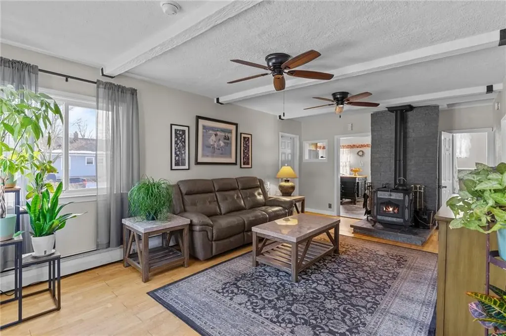 175 Irving Road Warwick RI 02888