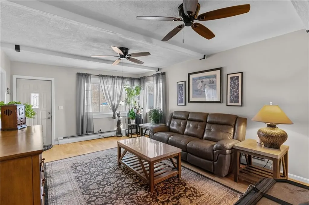 175 Irving Road Warwick RI 02888