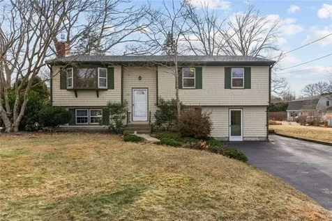 188 Indian Trail Narragansett RI 02874