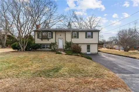 188 Indian Trail Narragansett RI 02874