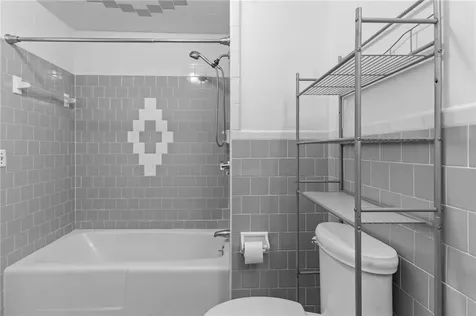 188 Indian Trail Narragansett RI 02874