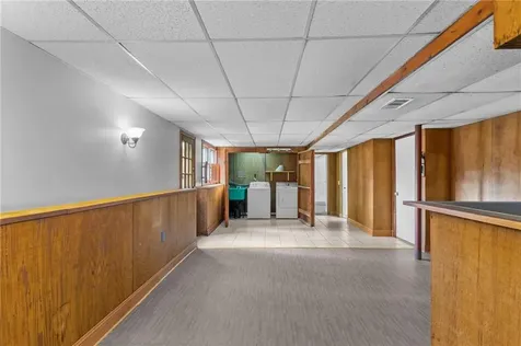 188 Indian Trail Narragansett RI 02874