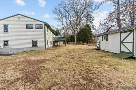 188 Indian Trail Narragansett RI 02874