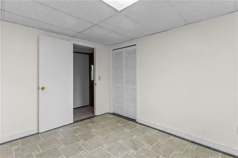 188 Indian Trail Narragansett RI 02874