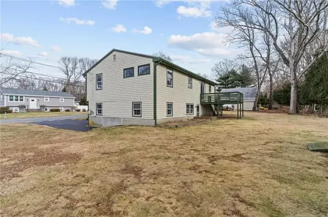 188 Indian Trail Narragansett RI 02874