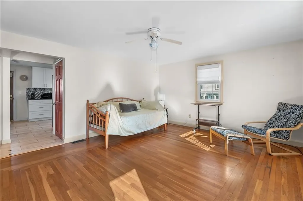 183 Lafayette Street Pawtucket RI 02860