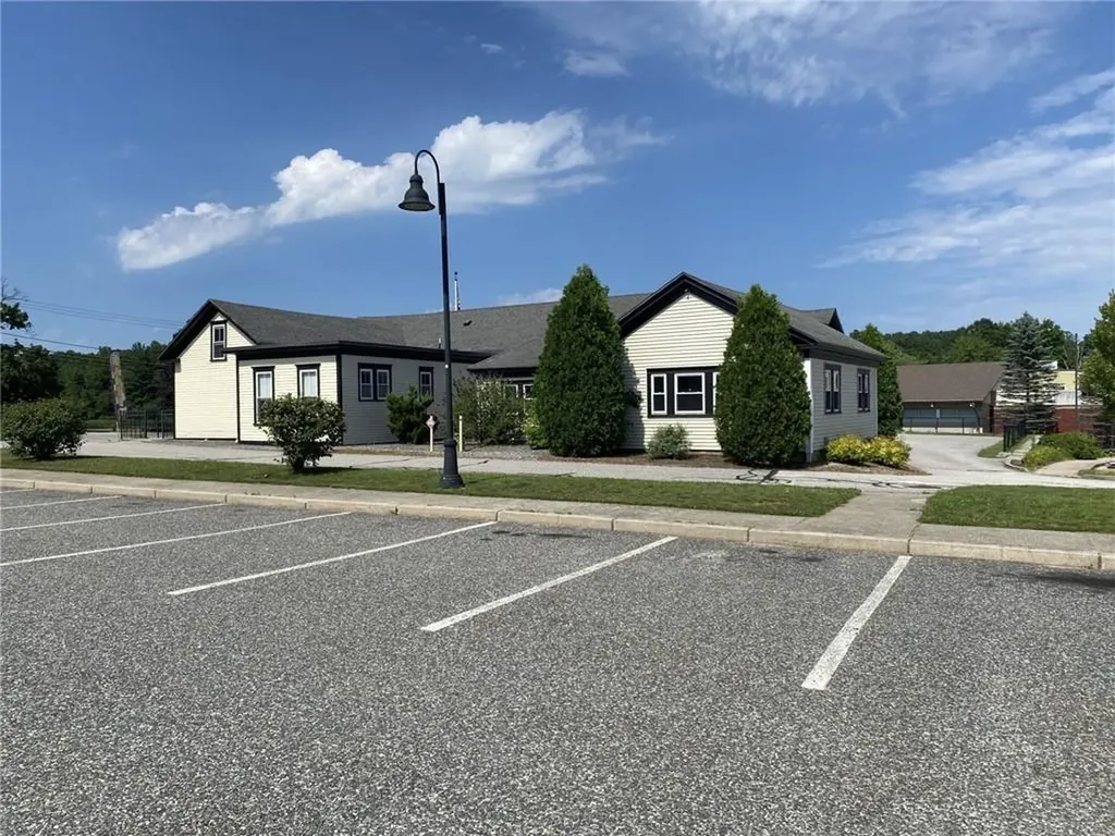35 East Avenue Burrillville RI 02830