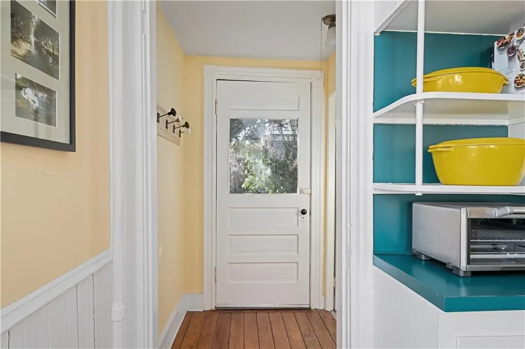 223 Narragansett Parkway Warwick RI 02888