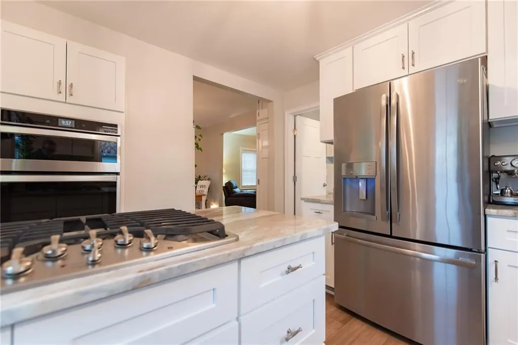 283 Bellman Avenue Warwick RI 02889
